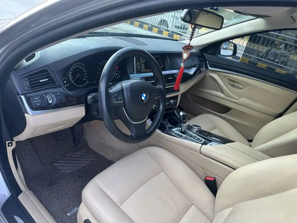 BMW 5 Series 2014 — фото 4