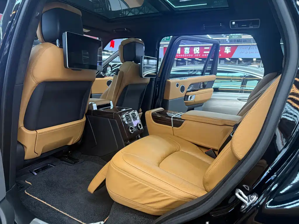 Land Rover Range Rover 2019 — фото 10