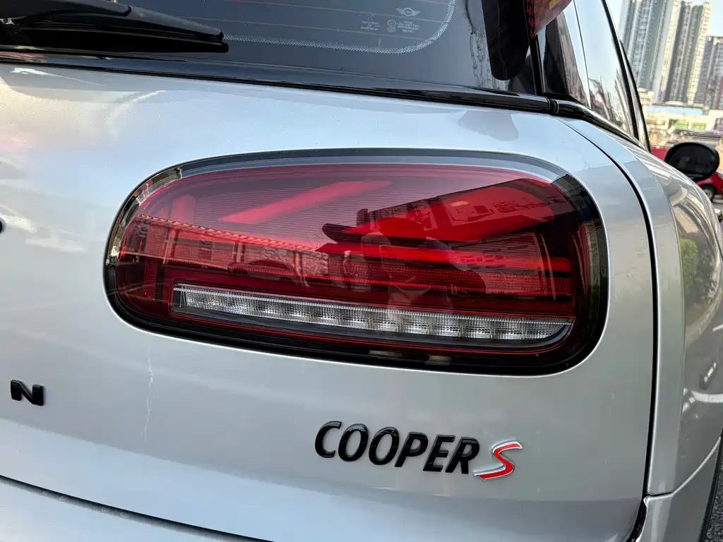 MINI Clubman 2023 — фото 14