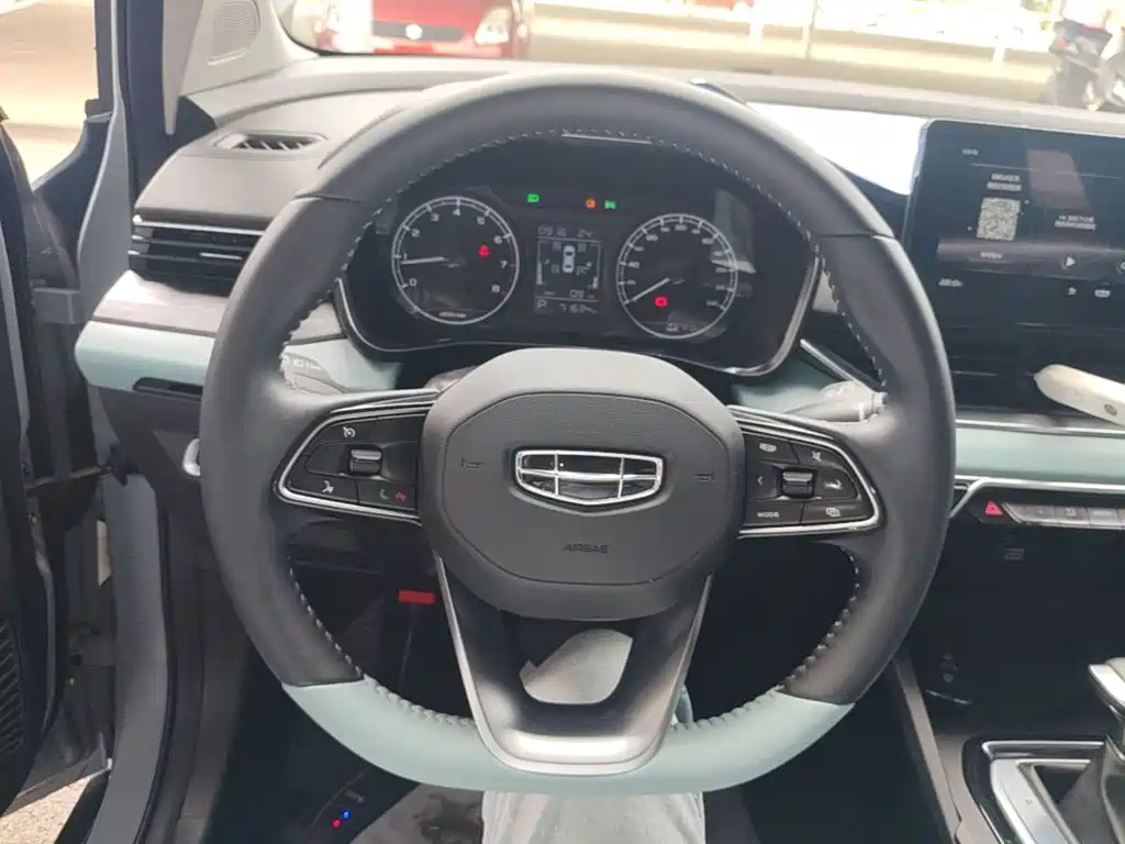 Geely Emgrand S 2022 — фото 11