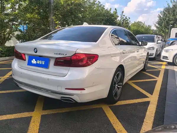 BMW 5 Series 2020