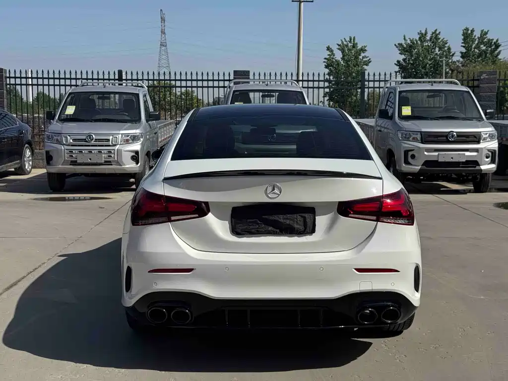 Mercedes-Benz A-Class 2020 — фото 4