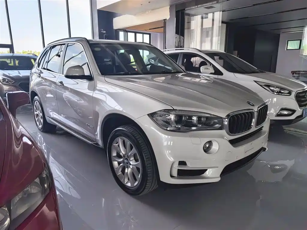 BMW X5 2016 — фото 11