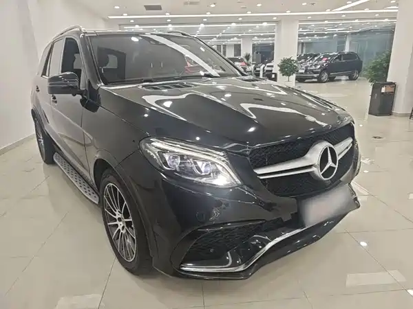 Mercedes-Benz M-Class 2015