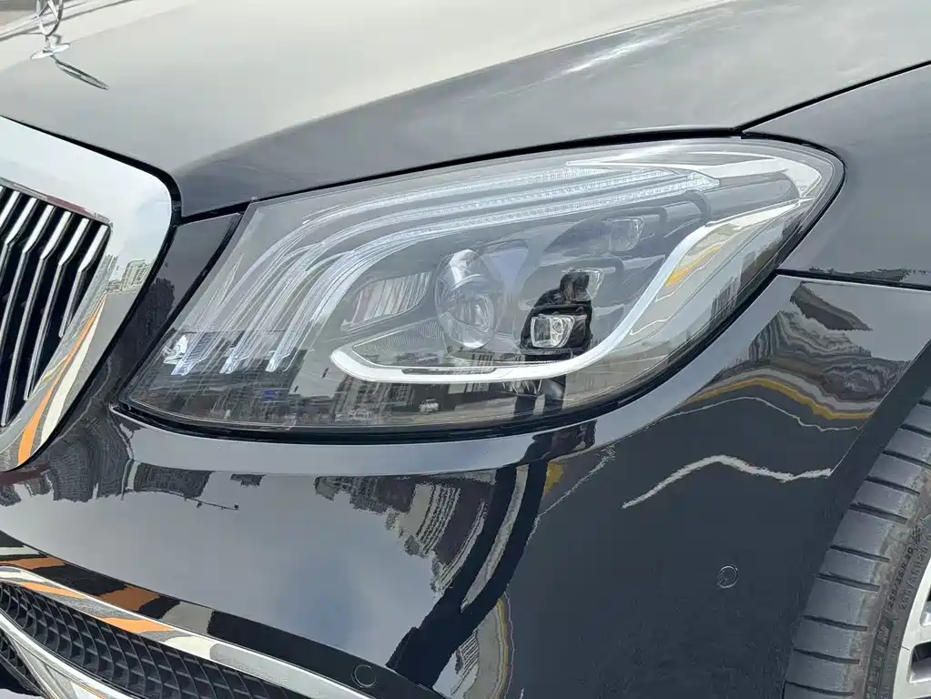 Mercedes-Benz S-Class AMG 2010 — фото 10