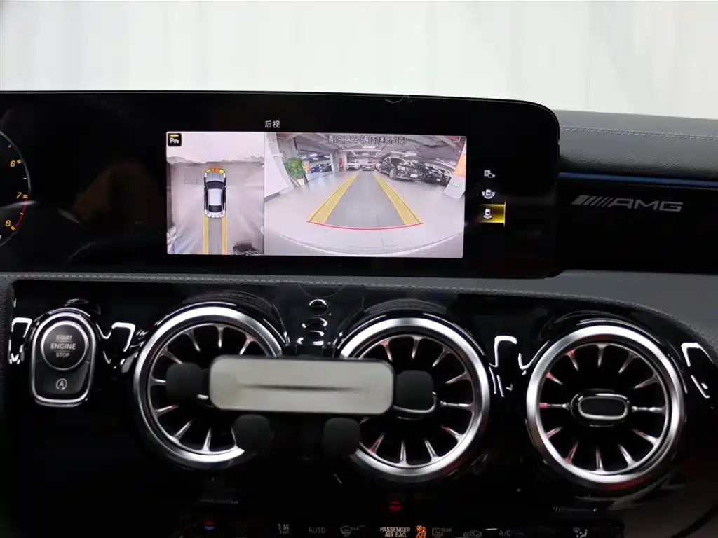 Mercedes-Benz CLA AMG 2022 — фото 17