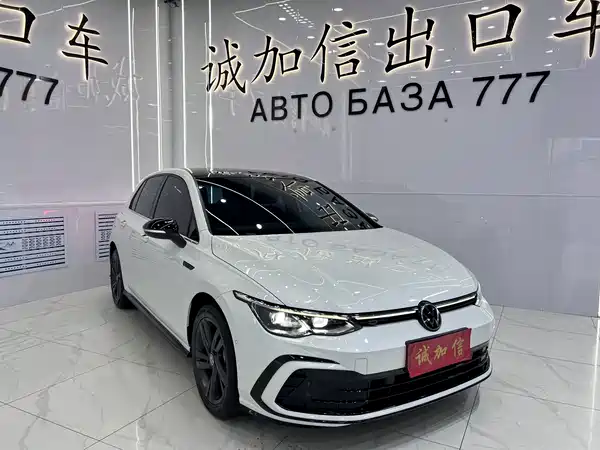 Volkswagen Golf 2024