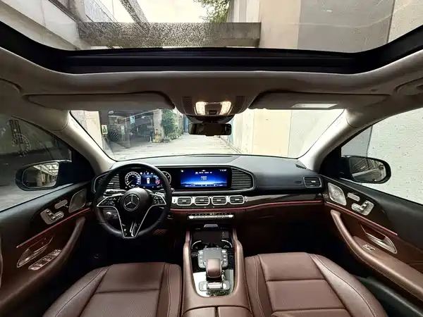 Mercedes-Benz GLE 2025