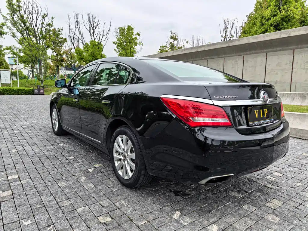 Buick LaCrosse 2014 — фото 10