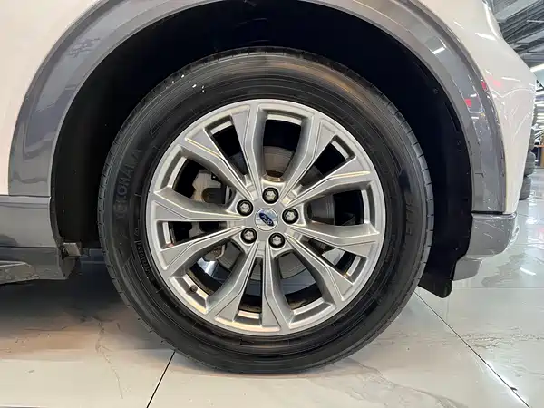 Ford Explorer 2020