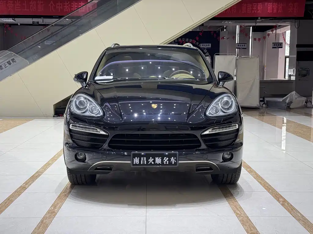 Porsche Cayenne 2014 — фото 2