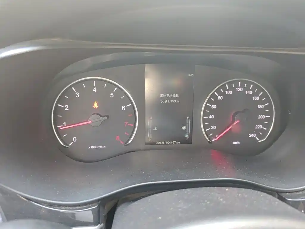 BYD MAX 2018