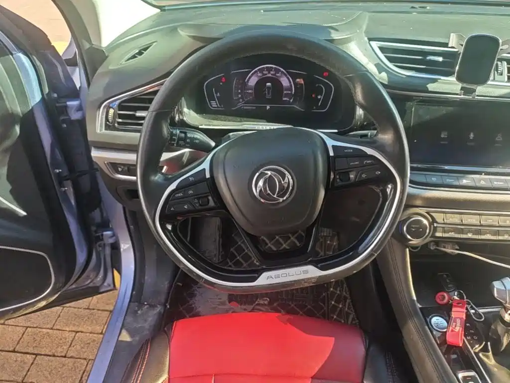 Dongfeng Fengshen AX7 2019 — фото 11