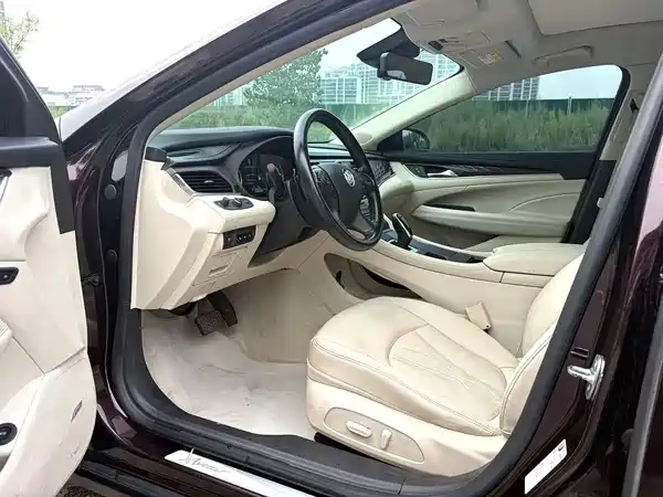 Buick LaCrosse 2023