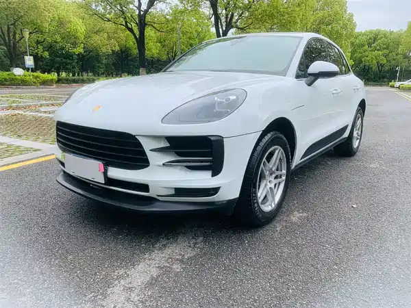Porsche Macan 2020