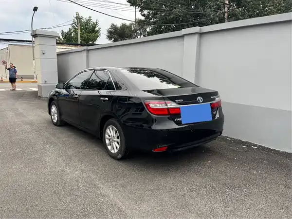 Toyota Camry 2017