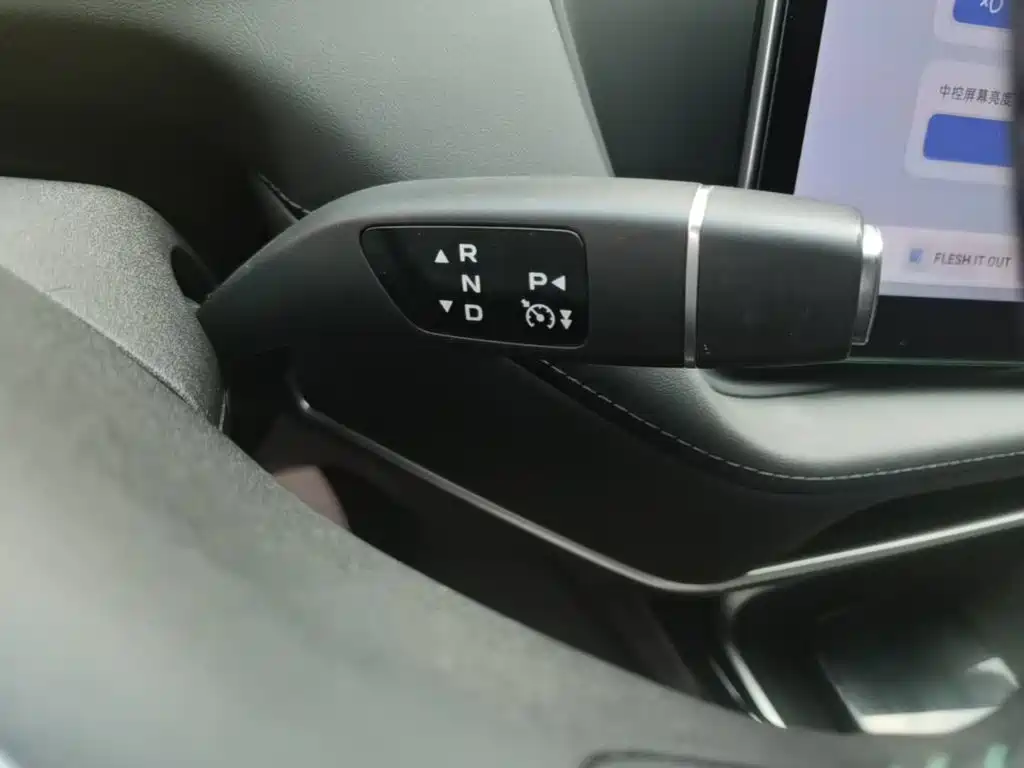 Deepal SL03 2025 — фото 14