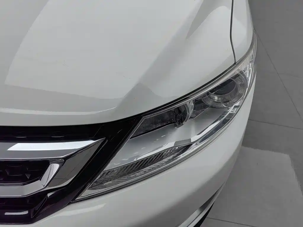 Dongfeng Fengshen AX3 2016 — фото 7