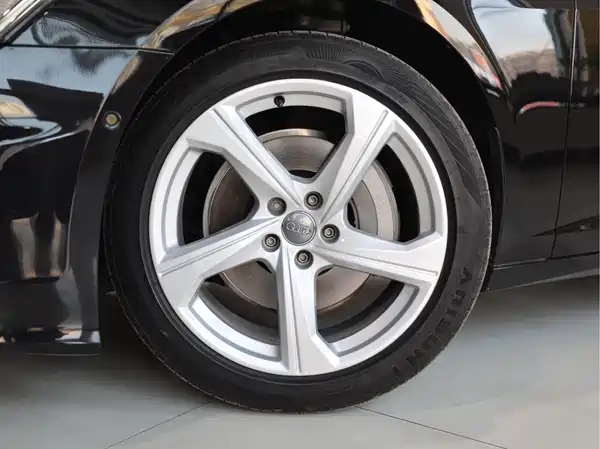 Audi A6L 2019