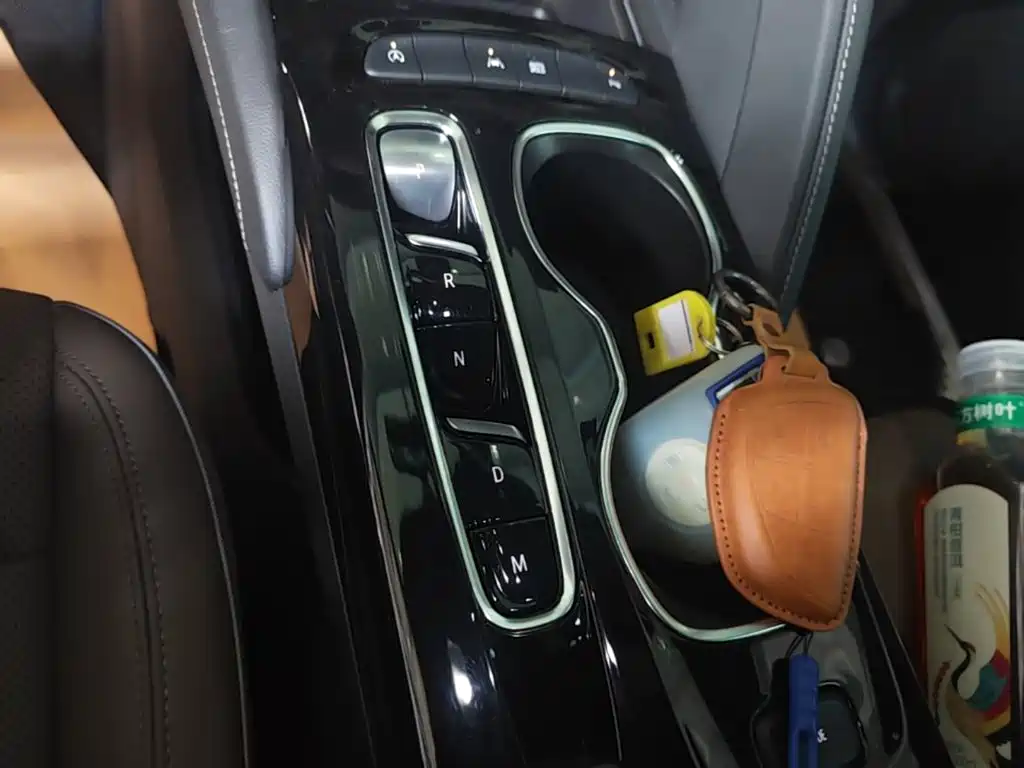 Buick Envision Plus 2023 — фото 14