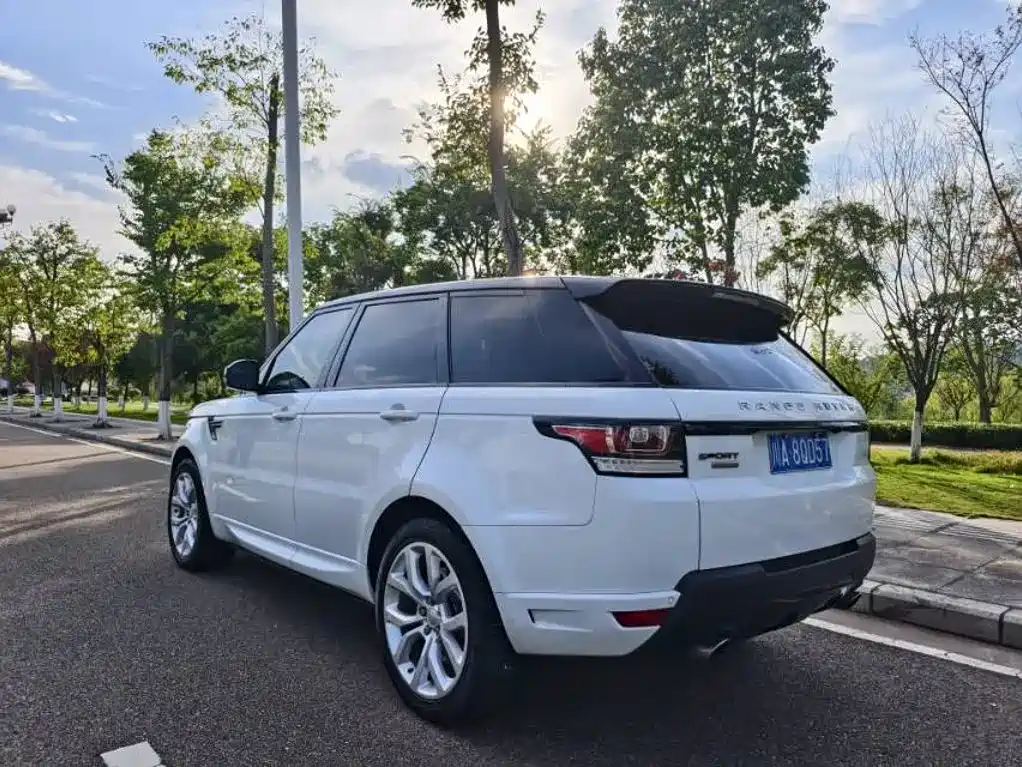 Land Rover Range Rover Sport 2014 — фото 8