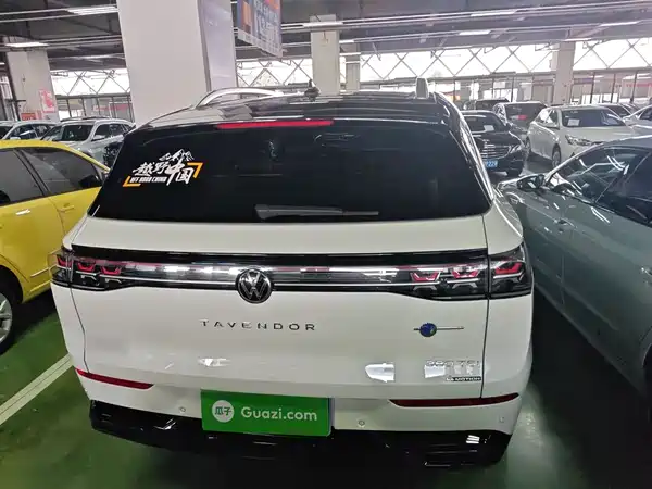 Volkswagen Tavendor 2023
