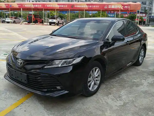 Toyota Camry 2018