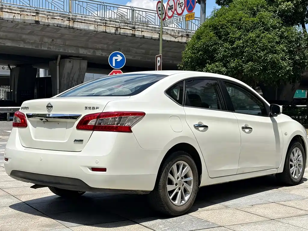 Nissan Sylphy 2013