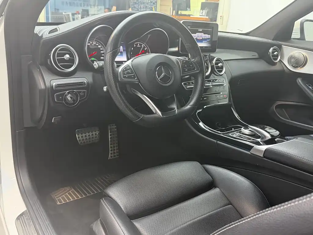 Mercedes-Benz C-Class 2017 — фото 11