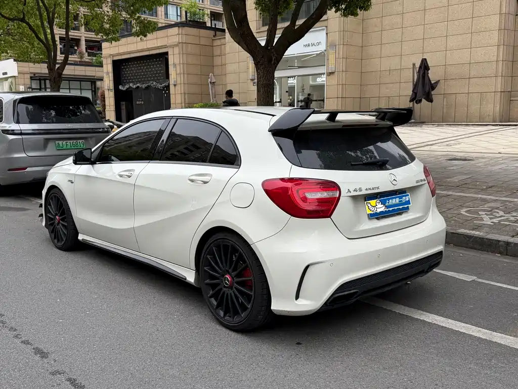 Mercedes-Benz A-Class AMG 2015 — фото 2