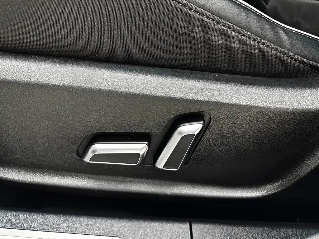 Haval H6 2023 — фото 18