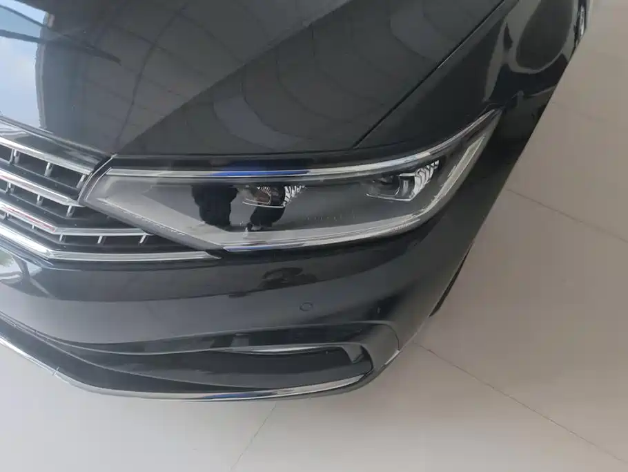 Volkswagen Magotan 2024