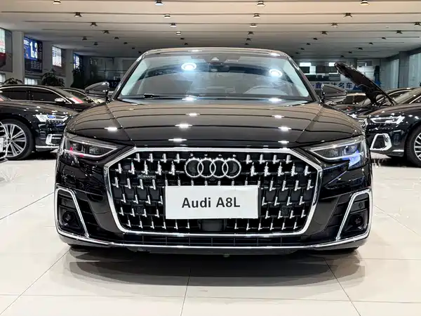 Audi A8 2023
