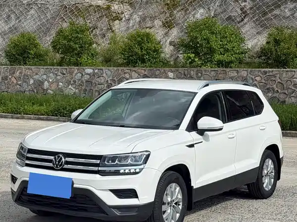 Volkswagen Tharu 2022