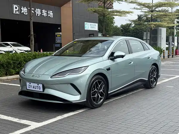 BYD Seal 06 2025