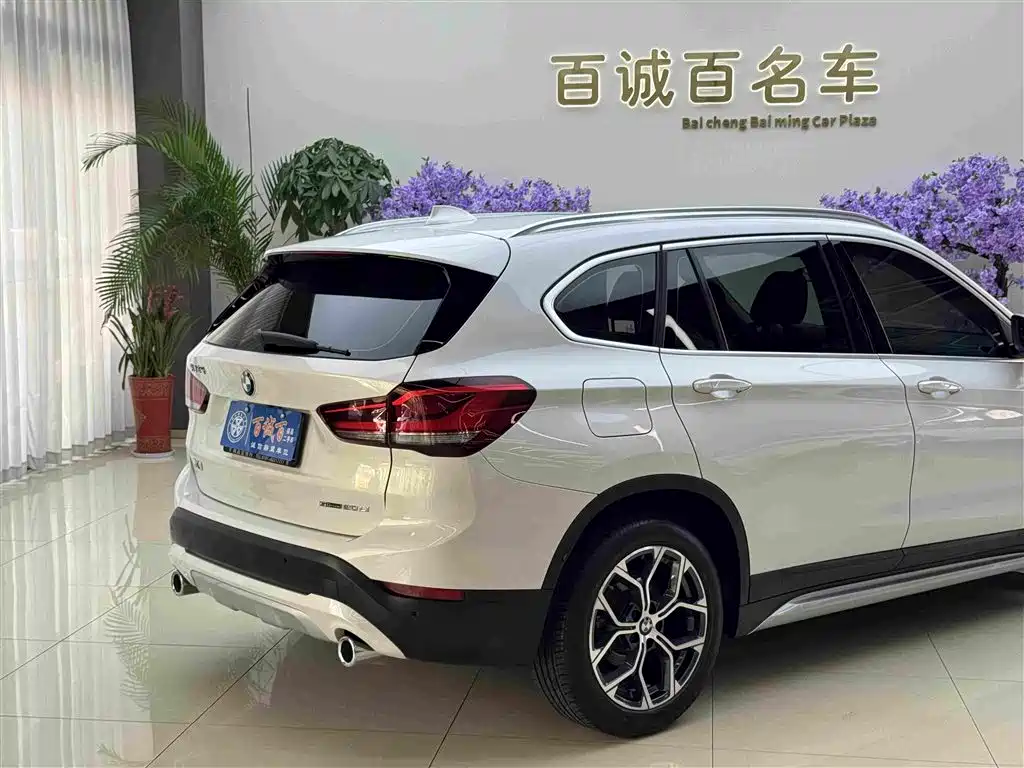 BMW X1 2022 — фото 6