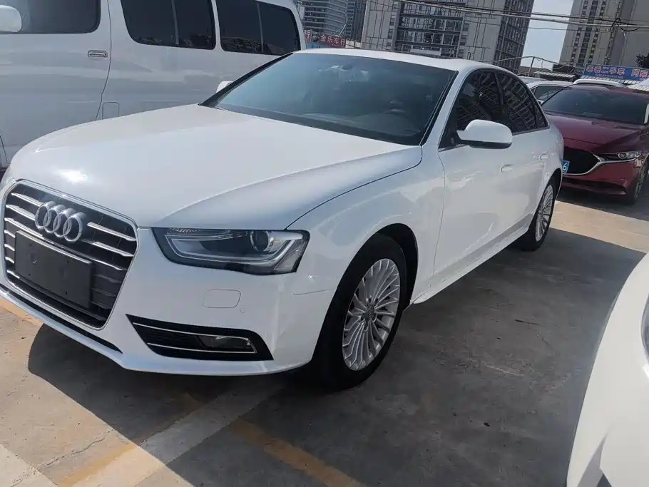 Audi A4L 2014
