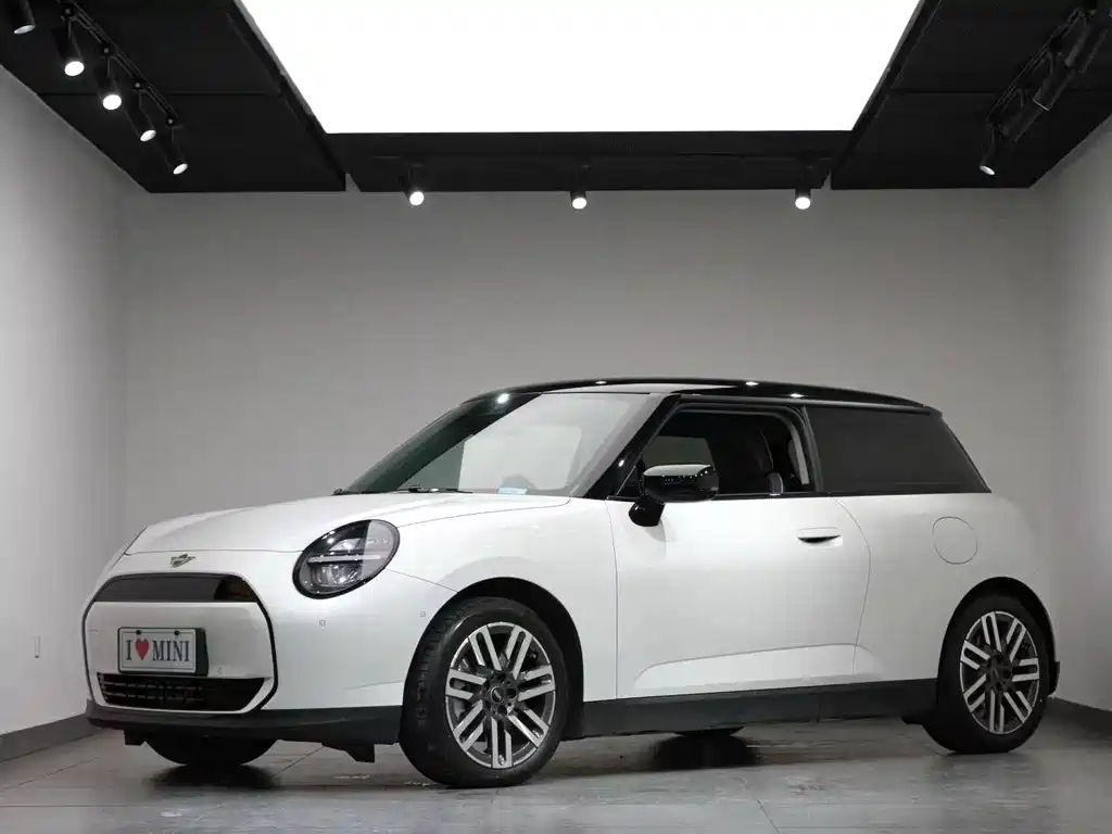MINI COOPER EV 2024