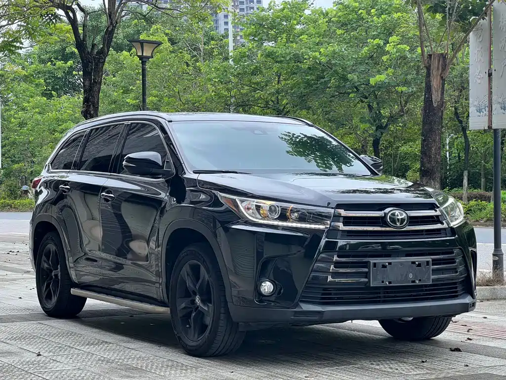Toyota Highlander 2019 — фото 3