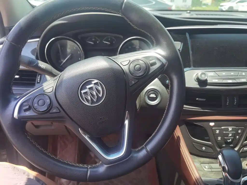 Buick Envision Plus 2015 — фото 18