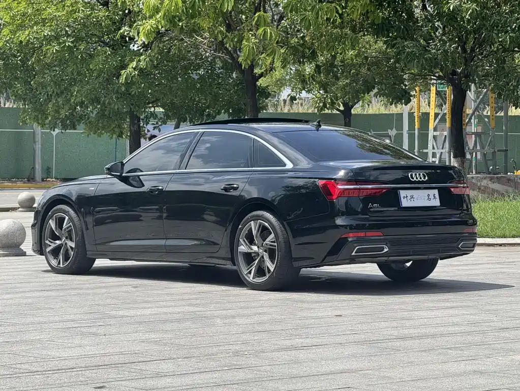 Audi A6L 2021 — фото 16