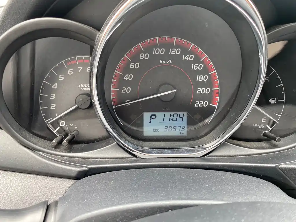 Toyota Vios FS 2023 — фото 12