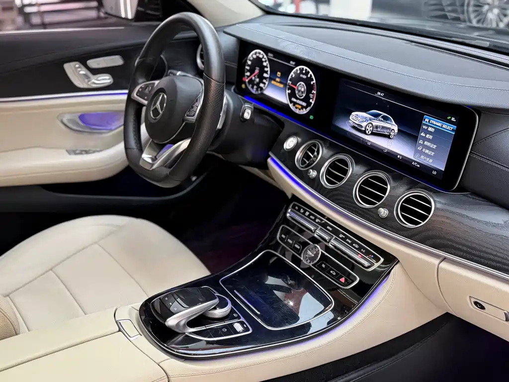 Mercedes-Benz E-Class 2017 — фото 11