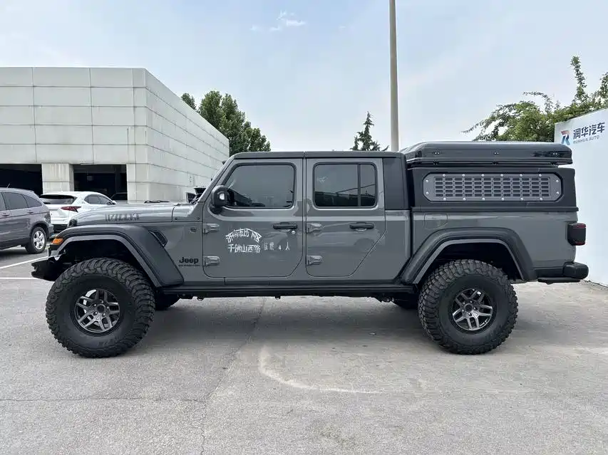 Jeep Gladiator 2025 — фото 3