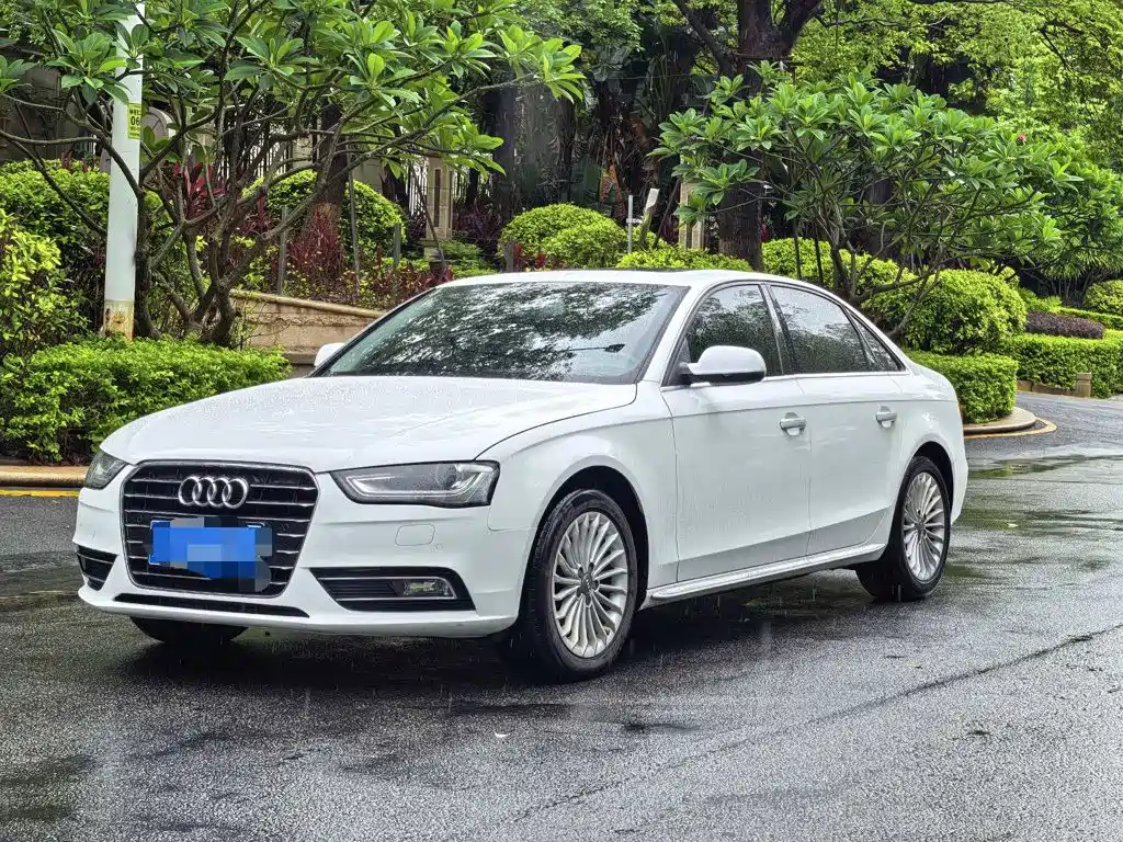 Audi A4L 2016