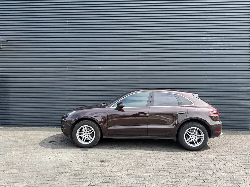 Porsche Macan 2018 — фото 3