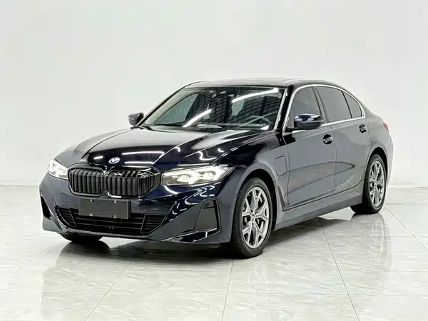 BMW i3 2023