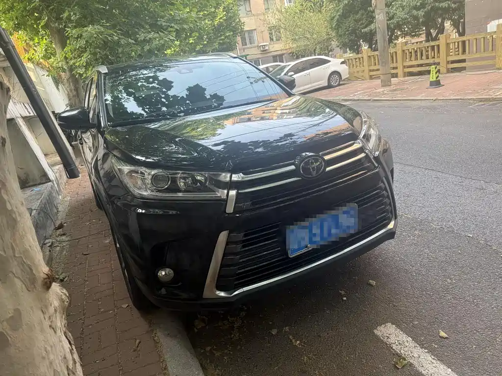 Toyota Highlander 2020