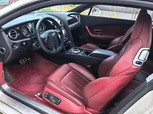 Bentley Continental 2014