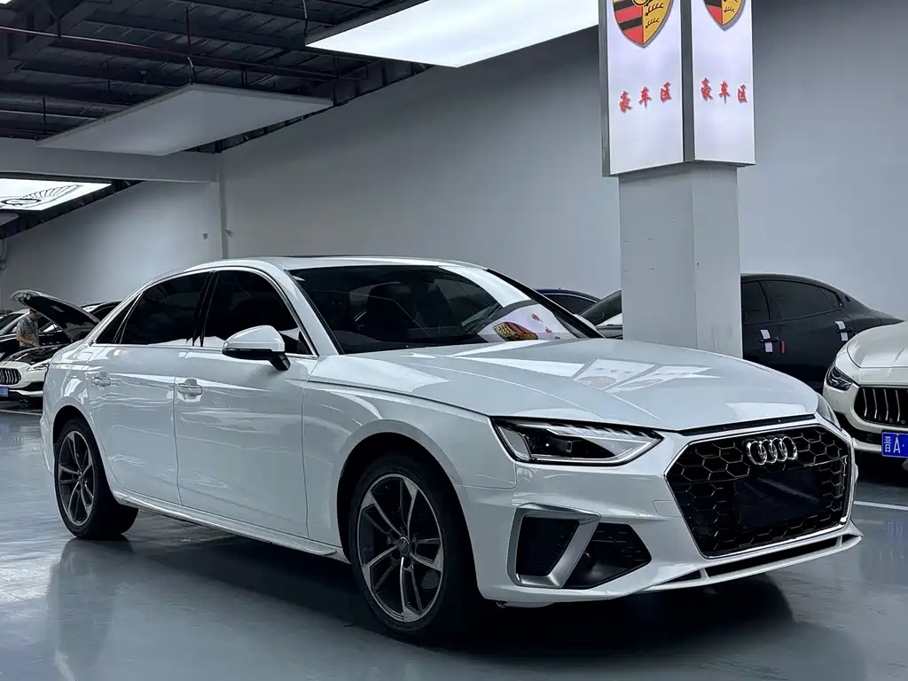 Audi A4L 2022